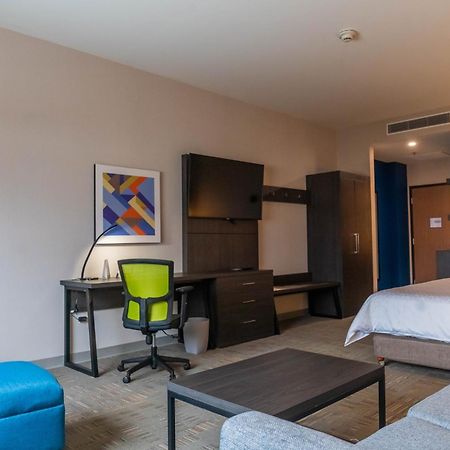 Holiday Inn Express & Suites - Tijuana Otay By Ihg Exterior photo